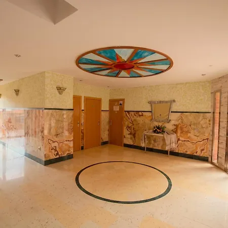 Apartalux Magic Gold Apartment *